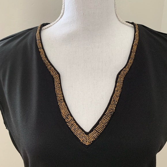 Black V-Neck Sleeveless Top with Beading - Picture 4 of 6